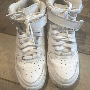 Nike AirForce One Tennis Shoes